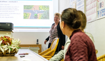 auto theorie halen in Emmen